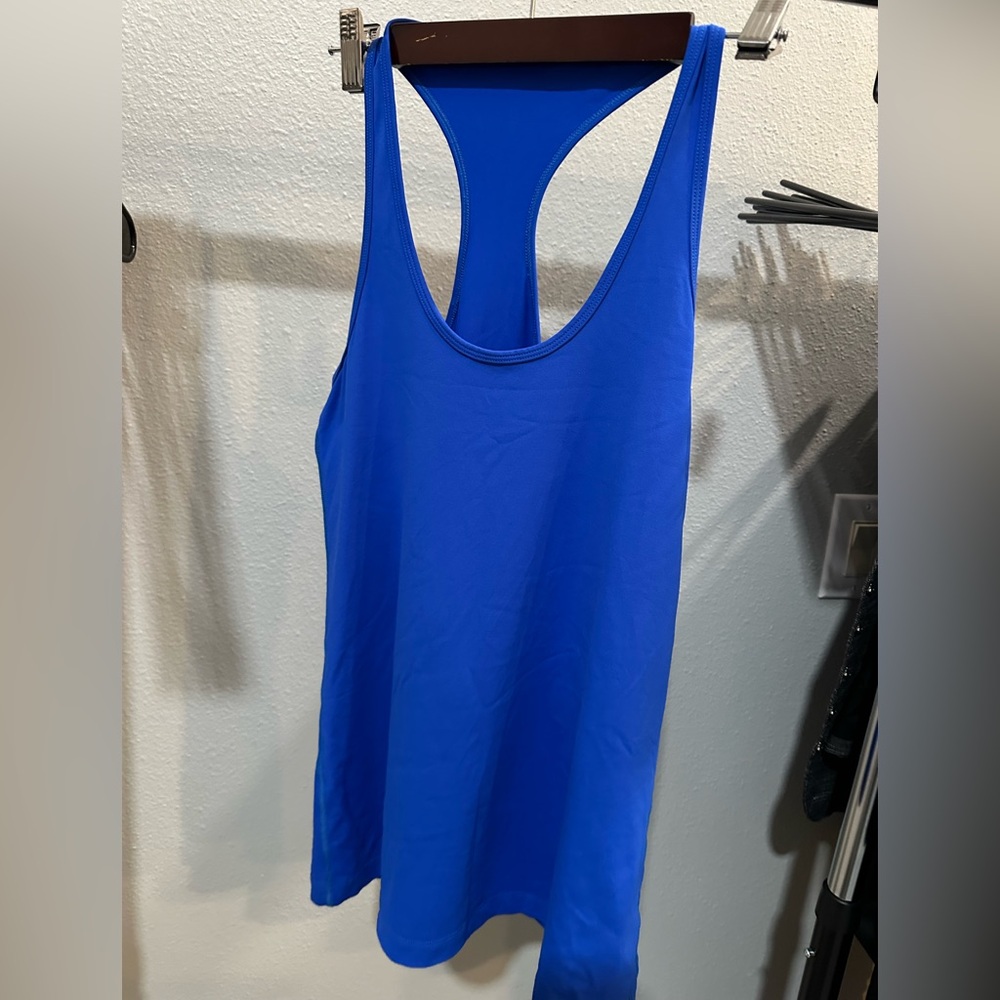 Beautifull vivid blue tank top